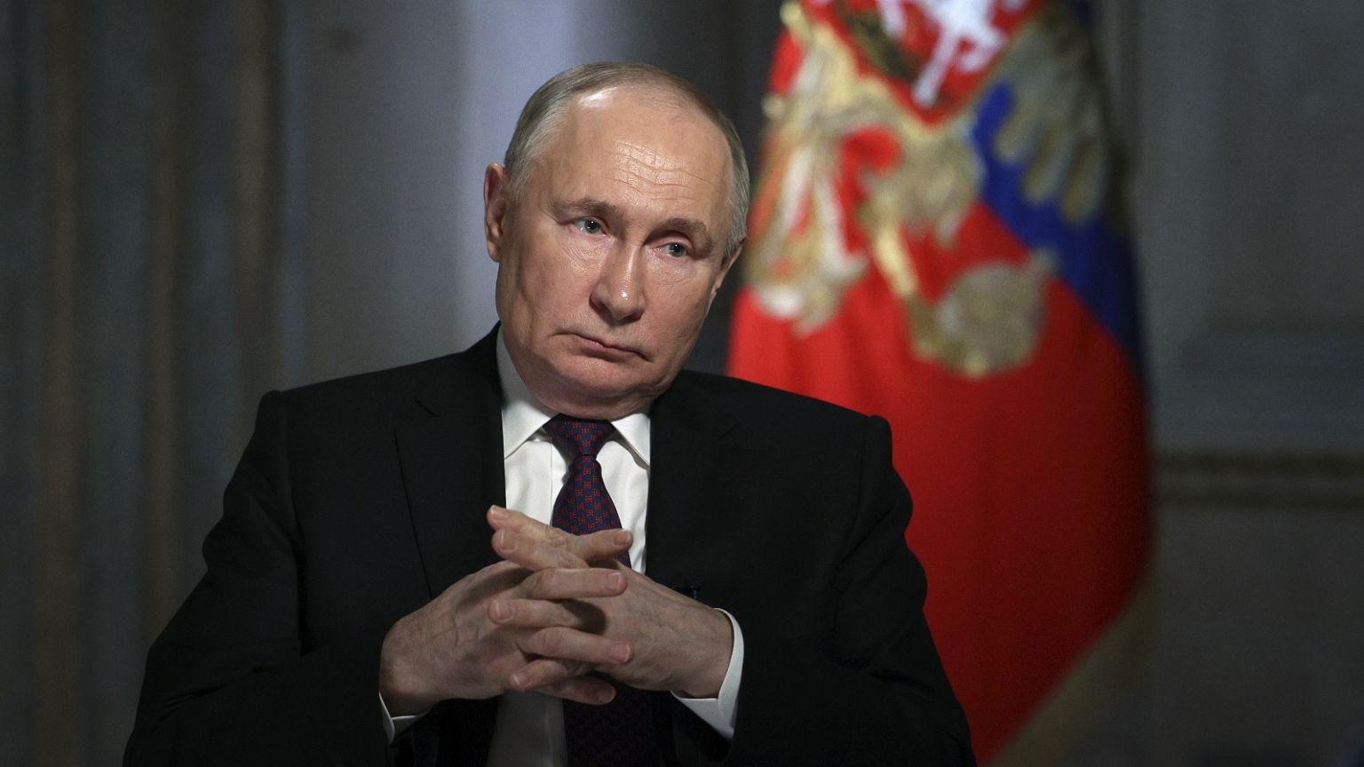 Poutine s’entretient avec le pouvoir biélorusse lors d’un sommet crucial de l’UEE